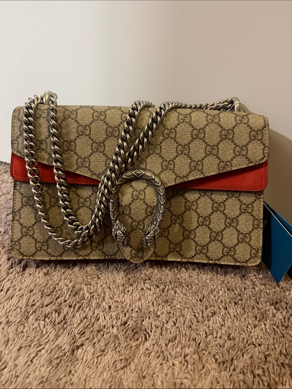 Gucci Beige GG Supreme Canvas Shoulder Bag with Red Trim